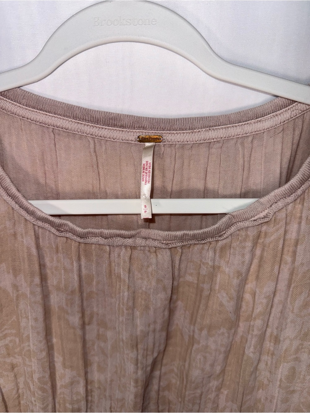 Free People Women Light Blush/Beige Striped Boho Flowy Oversized top size Small - Picture 7 of 16